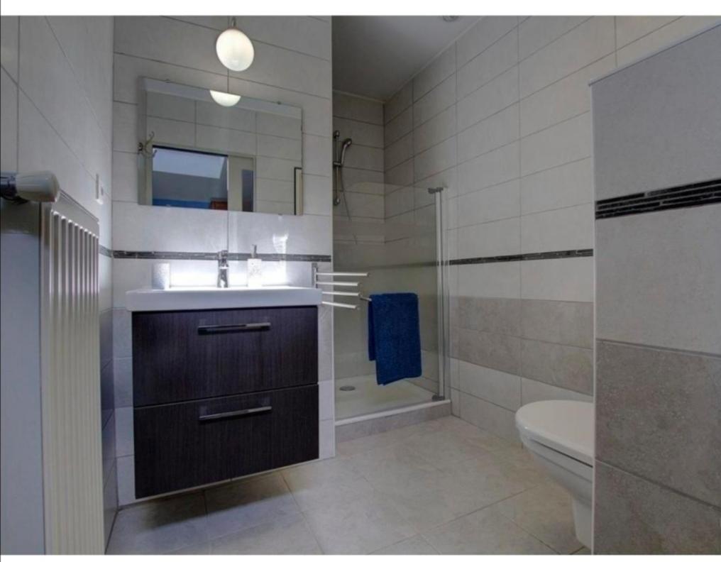 Chambres D'Hotes Les Vignes Montcet エクステリア 写真