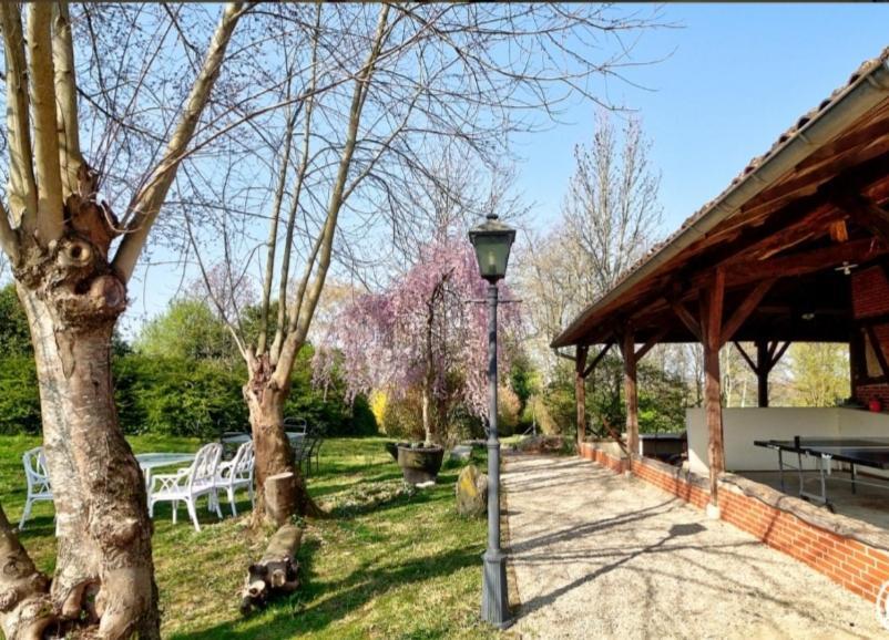 Chambres D'Hotes Les Vignes Montcet エクステリア 写真